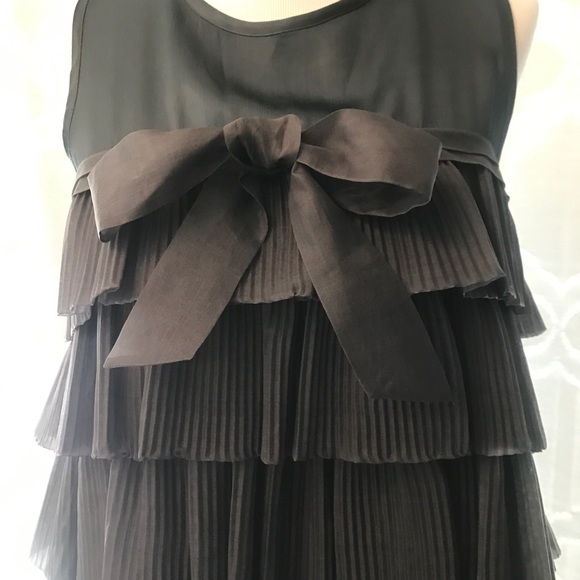 Marc by Marc Jacobs Retro Ruffle Grey Party Dress - Picture 2 of 6